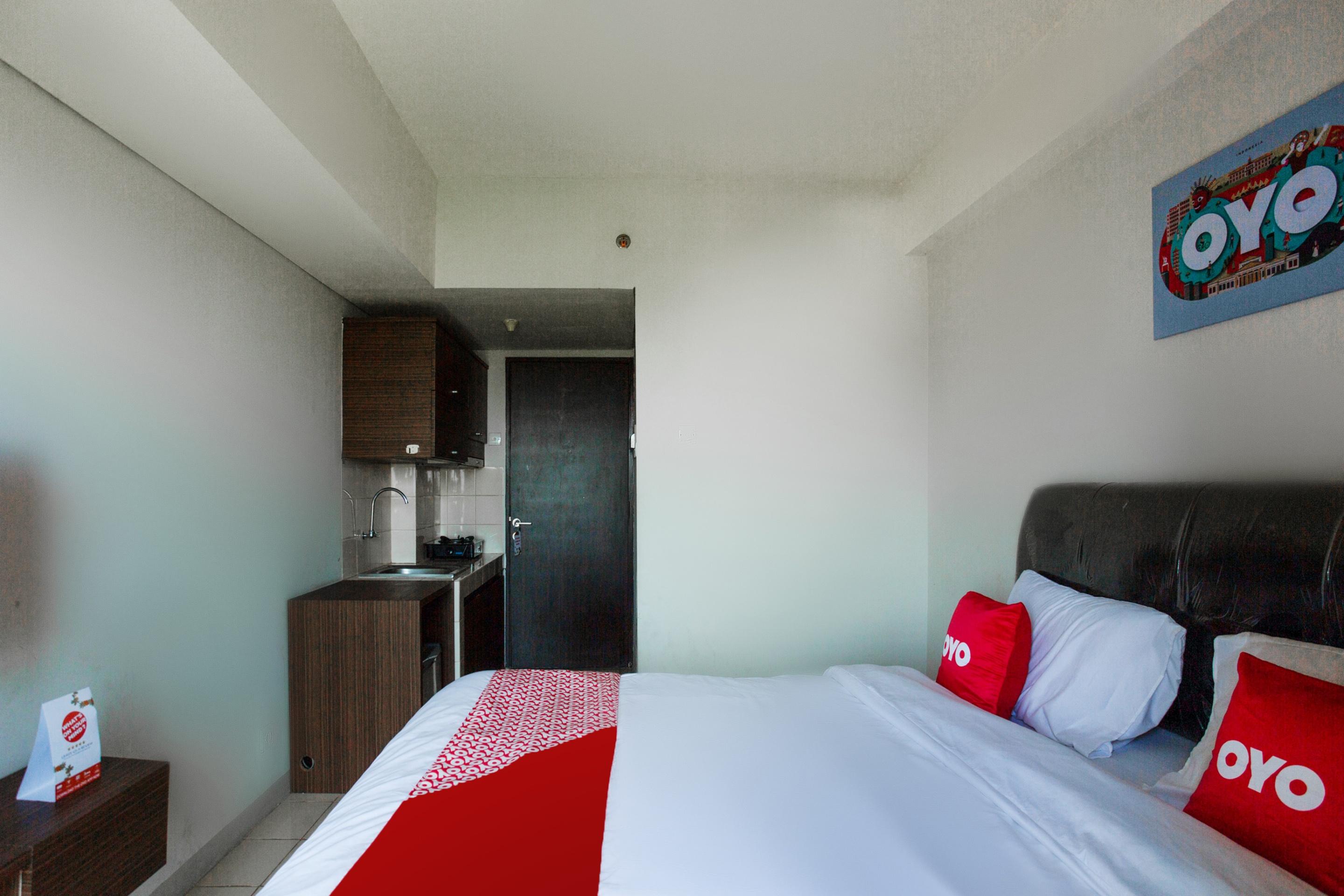 Oyo 2582 Apartemen Serpong Green View Tangerang Esterno foto