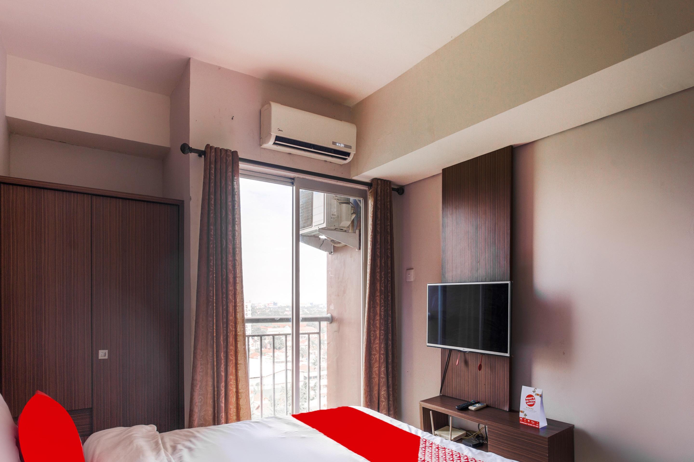 Oyo 2582 Apartemen Serpong Green View Tangerang Esterno foto