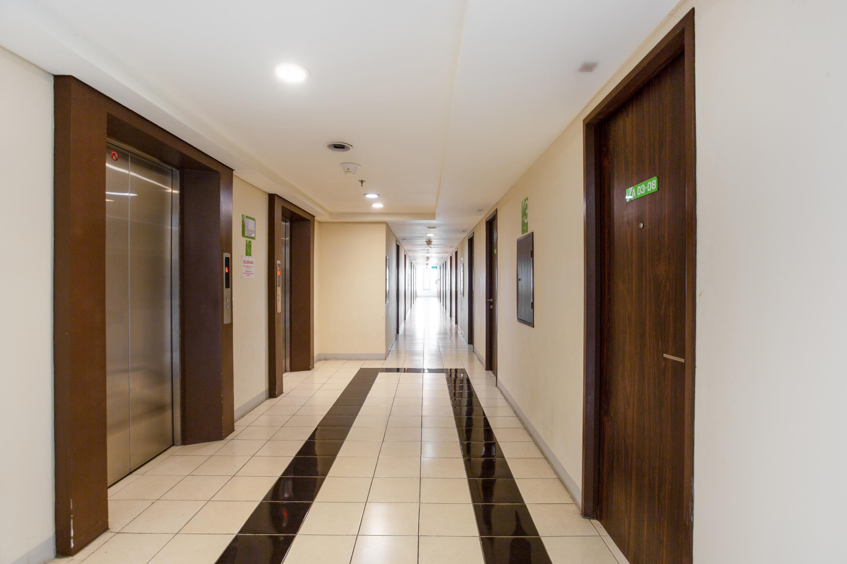 Oyo 2582 Apartemen Serpong Green View Tangerang Esterno foto